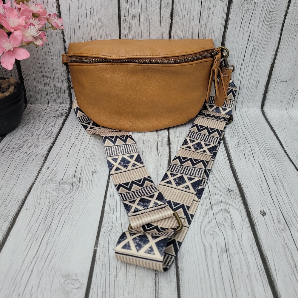 NWT Retro Sling Shoulder ,Chic Crossbody Bag - Picture 2 of 12